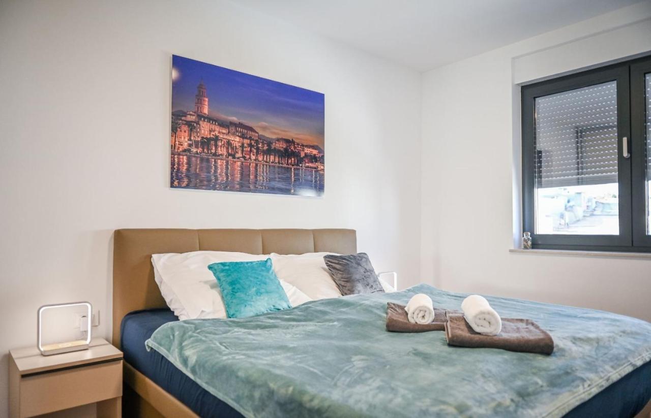 Two Bedroom Apartment Blue Sea มาลินสกา ภายนอก รูปภาพ