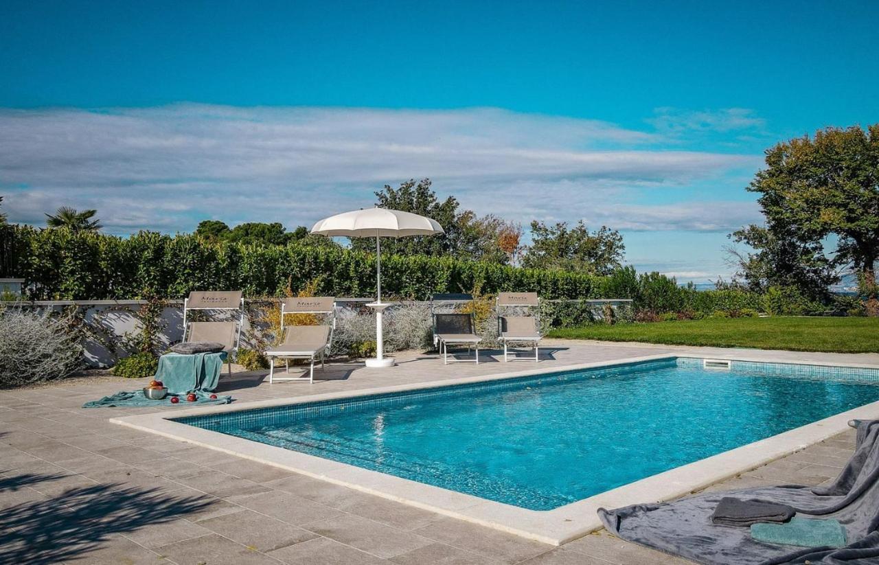 Two Bedroom Apartment Blue Sea มาลินสกา ภายนอก รูปภาพ